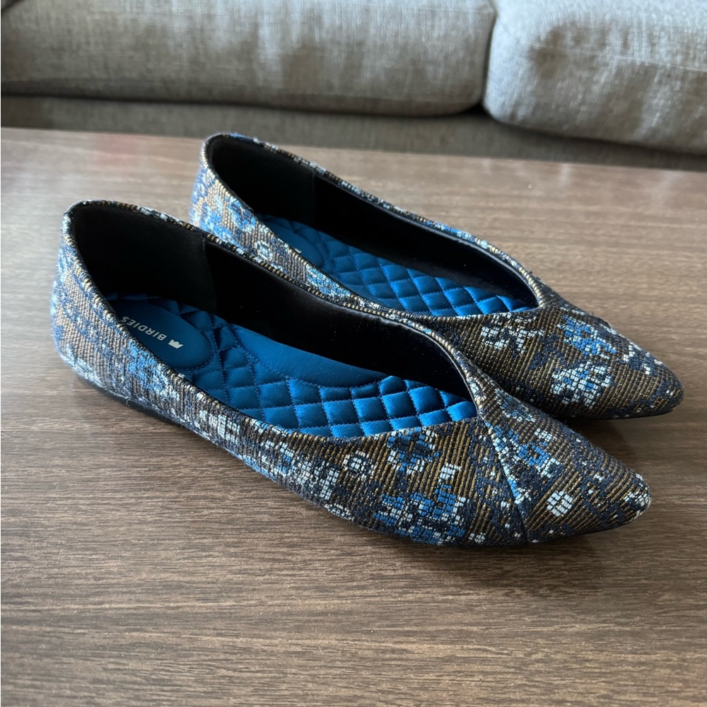 Birdies embroidered brocade blue and gold comfort flats
